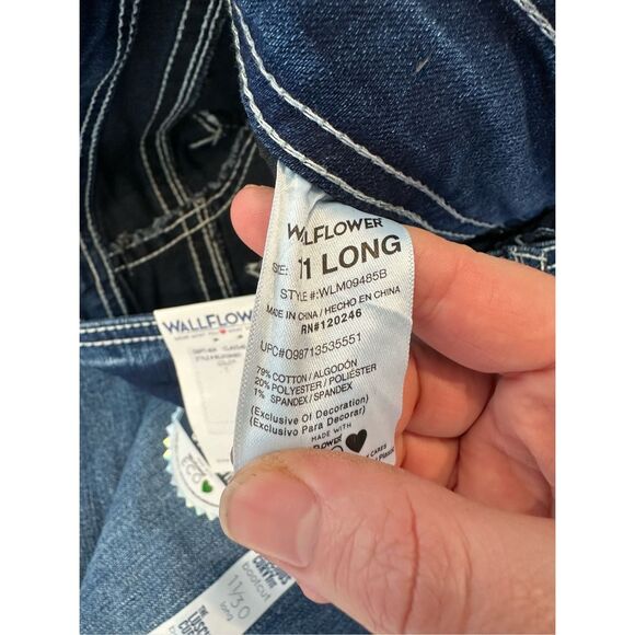 NWT Wallflower The Luscious Curvy Bootcut Jeans Size 11 Long - Picture 9 of 9